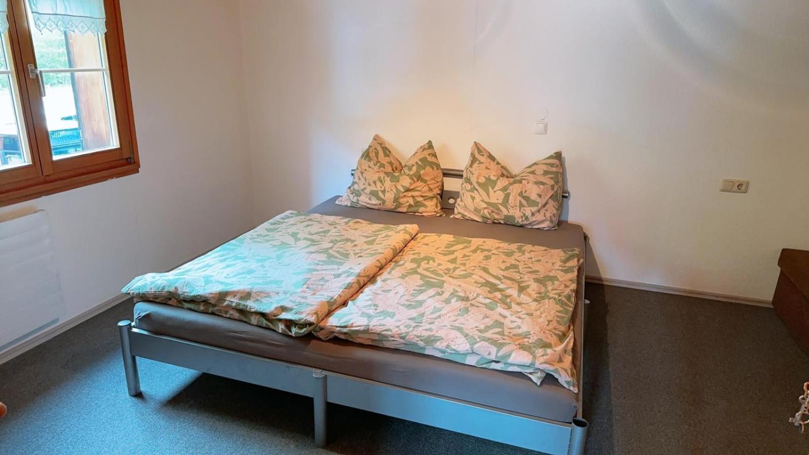 Happy Point Apartment เมลเลา ภายนอก รูปภาพ